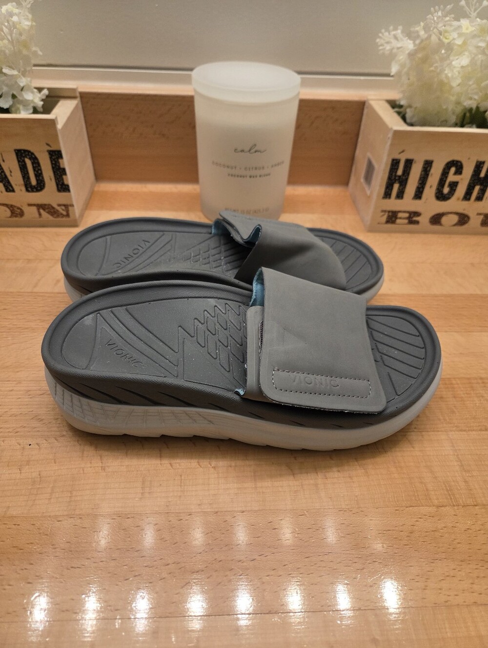 Vionic Rejuvenate Recovery Sandals Charcoal/Vapor Gray Women's Size US 6 EU 36